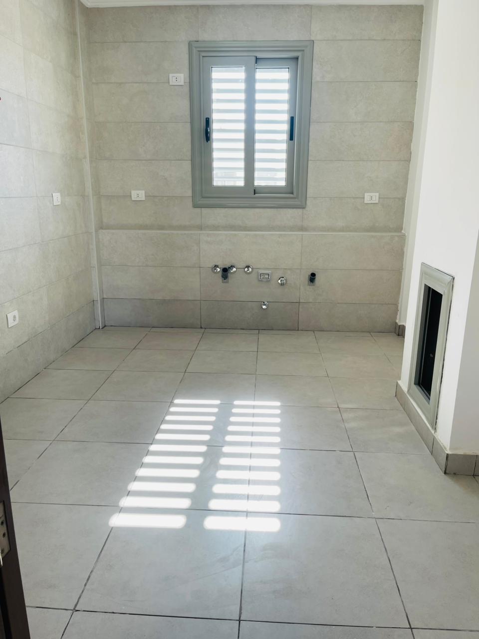 شركة نظافة في الهرم